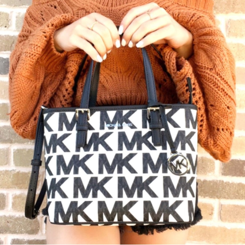 MICHAEL KORS⭐️ JET SET TRAVEL TOTE